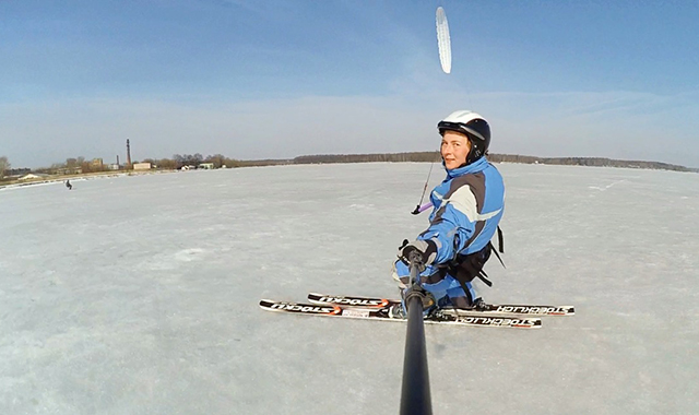 Уроки сноукайтинга в Москве
