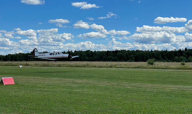 Полетать на самолете в Москве