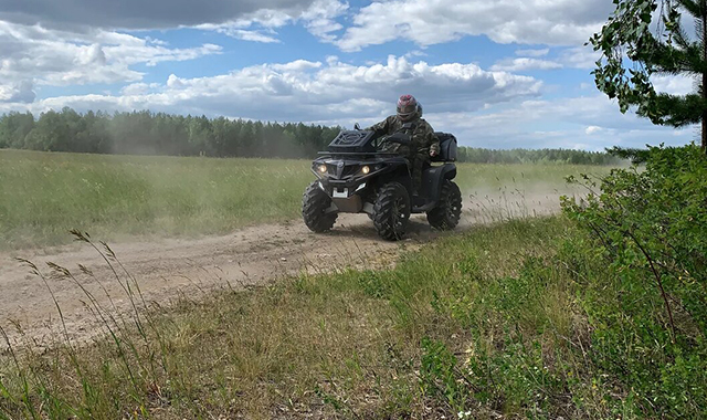 Квадроцикл / мотовездеход