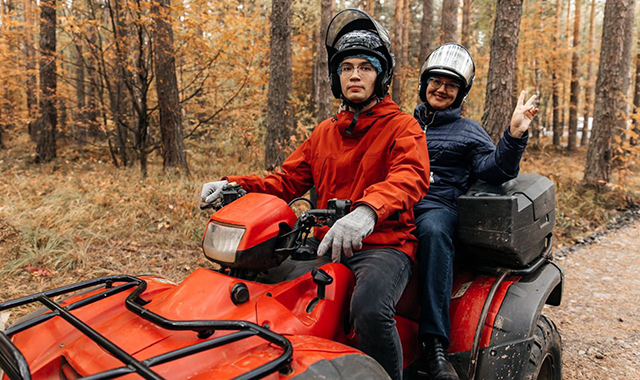 Квадроцикл / мотовездеход