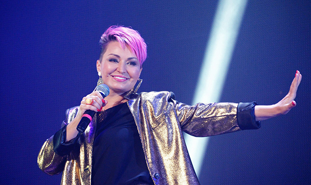 Поздравления голосом по телефону известных людей в Москве и Подмосковье