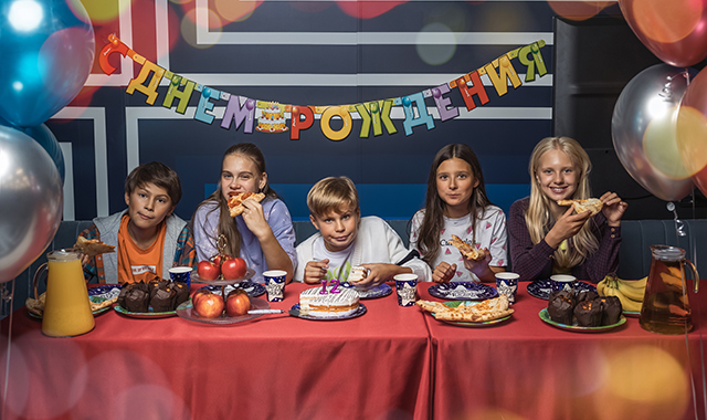 Большие арены Another World VR с перемещением в Санкт-Петербурге (СПБ)