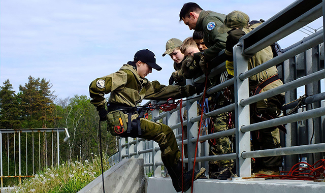 Как выжить в лесу в Москве и Подмосковье
