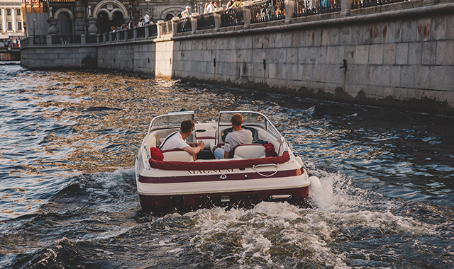 Виды водных развлечений в Санкт-Петербурге (СПБ)