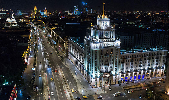 Прогулки с экскурсоводом по интересным местам Москвы в Москве и Подмосковье