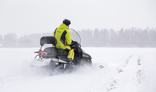 Детский сноубайк в Москве и Подмосковье