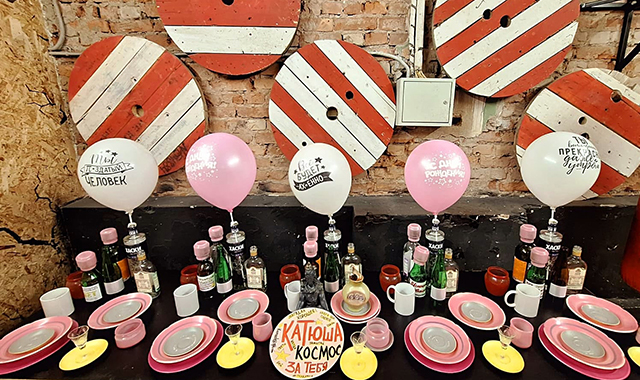 Комната агрессии, где можно все крушить и ломать в Москве