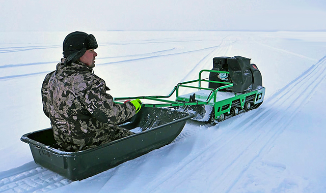 Снегосамокат с мотором или мотоснегосамокат