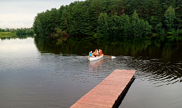 Катание на лодке в Москве и Подмосковье