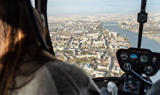 Вертолетные экскурсии и туры в Санкт-Петербурге (СПБ)
