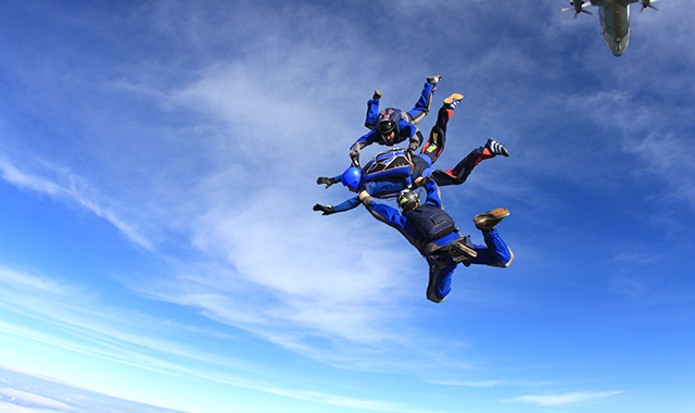 Где прыгнуть с парашютом?